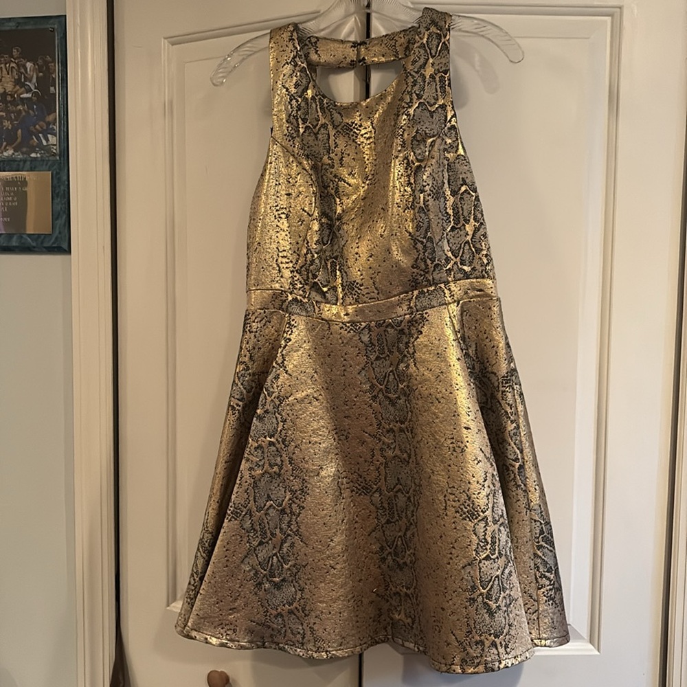 Cocktail Dress - Picture 10 of 13